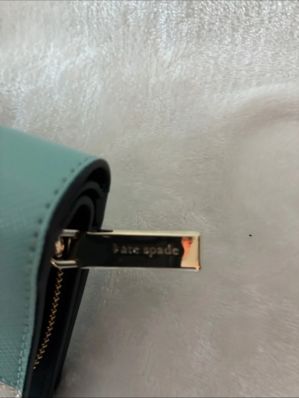 kate spade Cream and Mint Saffiano Zip Wallet. minor callout on corner. NWT
